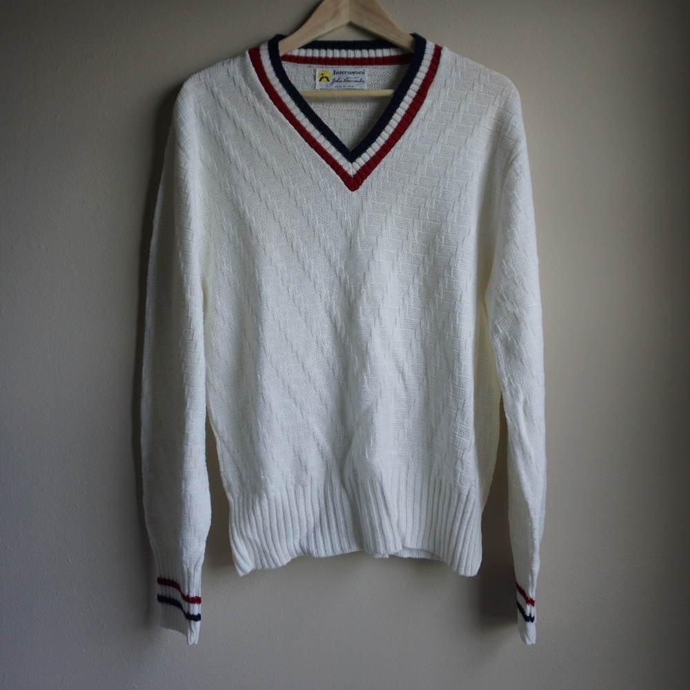Vintage John Newcombe Men's Large White Sweater